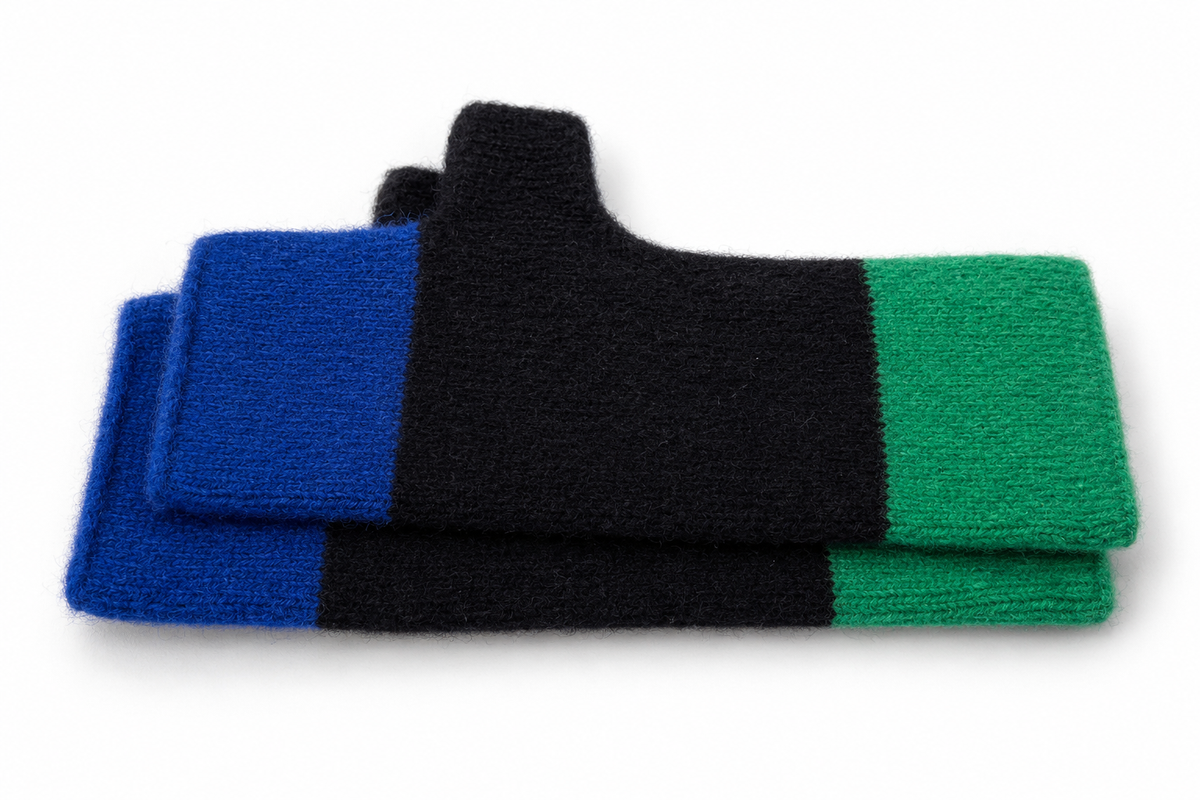 Helen Sharp Knit Gloves