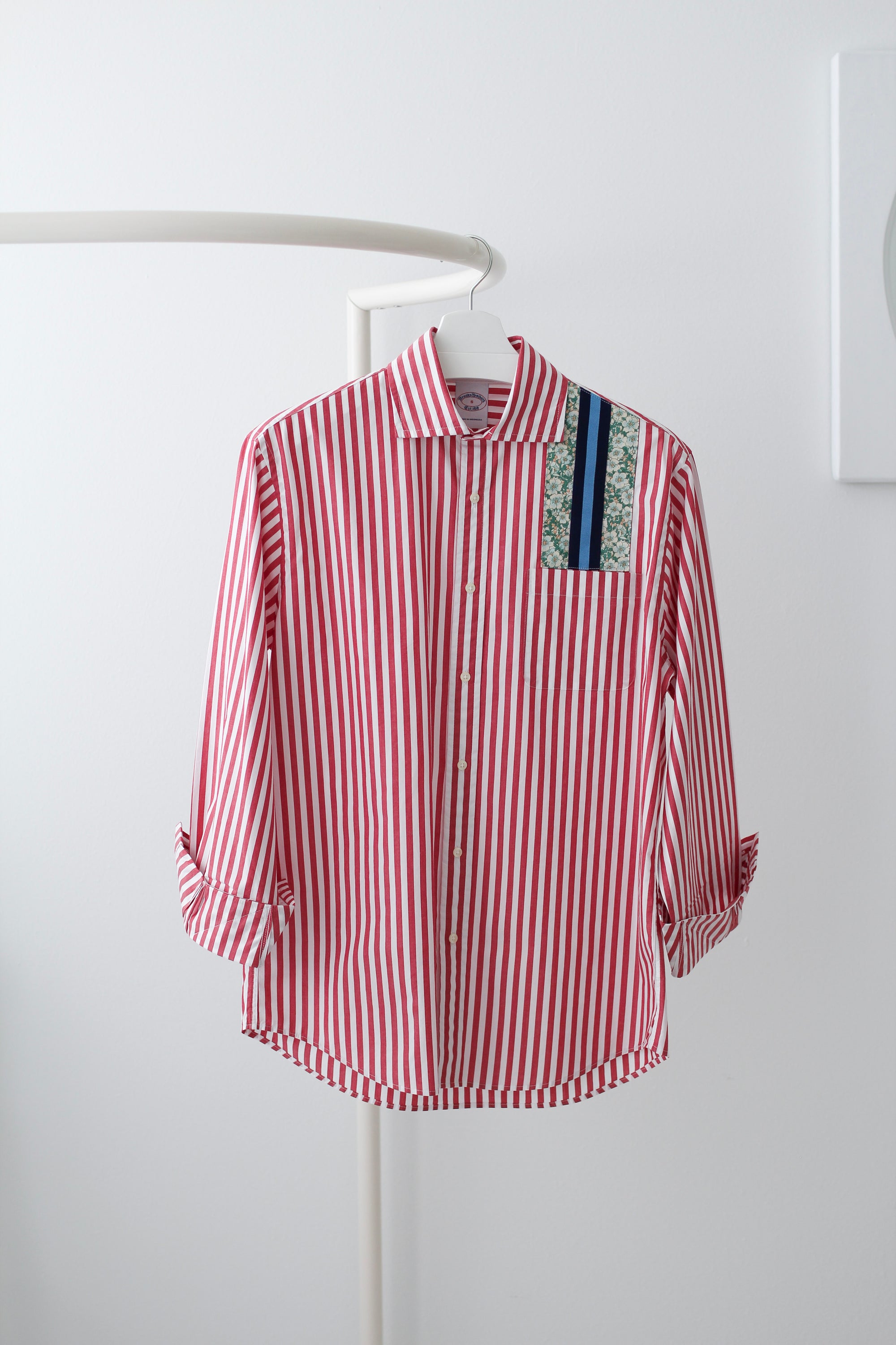 Small Red Ribbon Pocket Shirt
