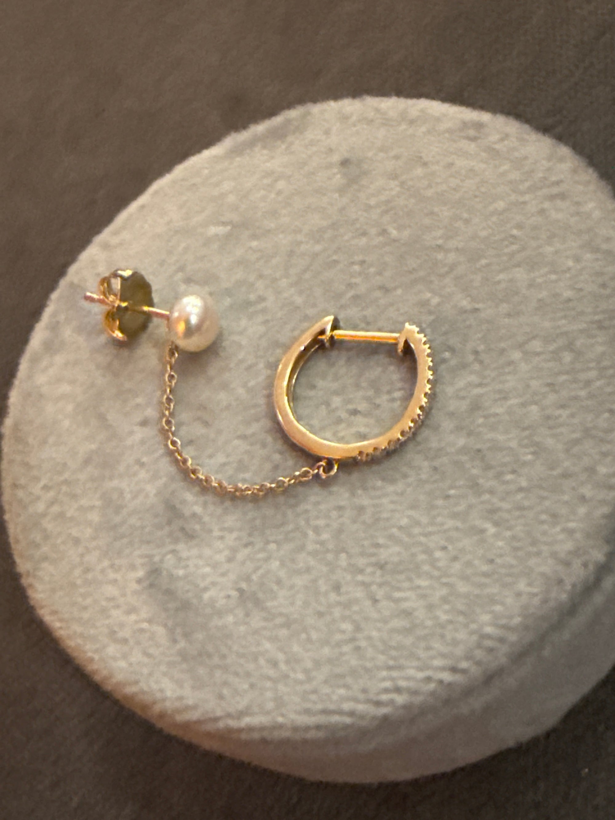 Diamond Hoop Pearl Stud (single)