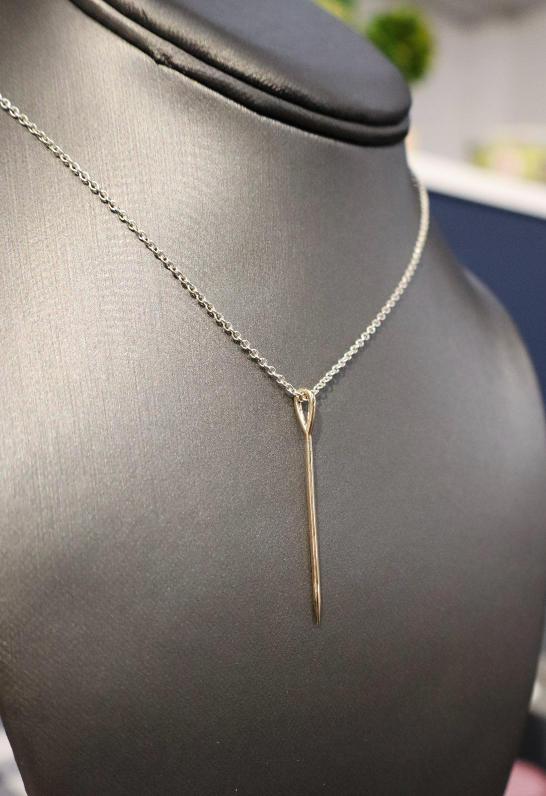 Tulip Needle Charm in Gold