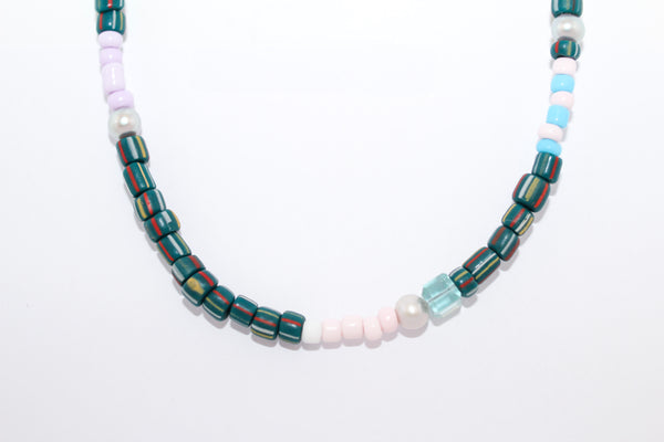 Pink/Lavender Beaded Necklace (short)