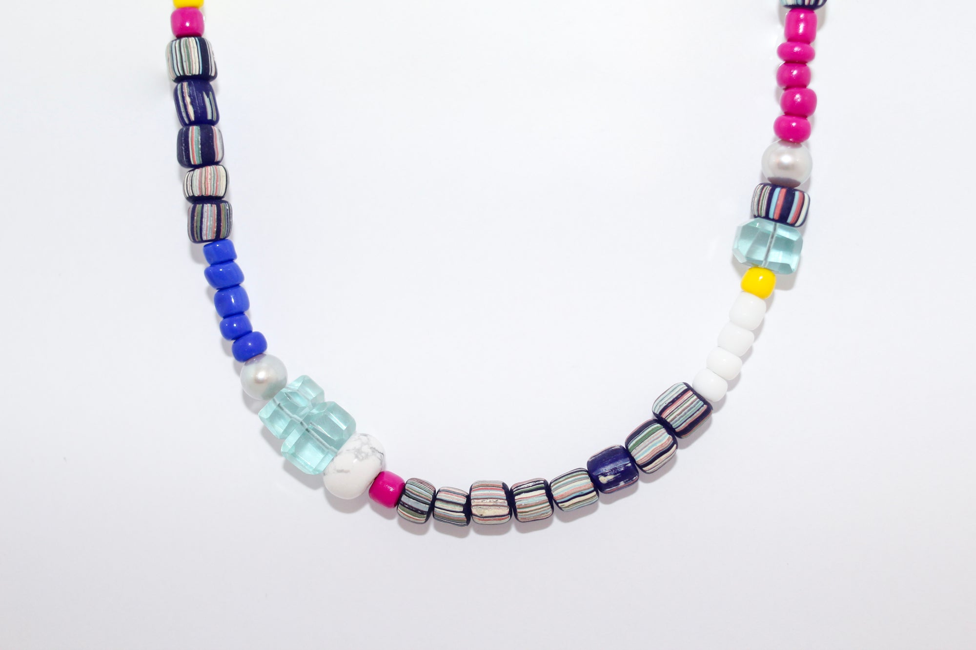 Cobalt/Magenta Beaded Necklace (short)