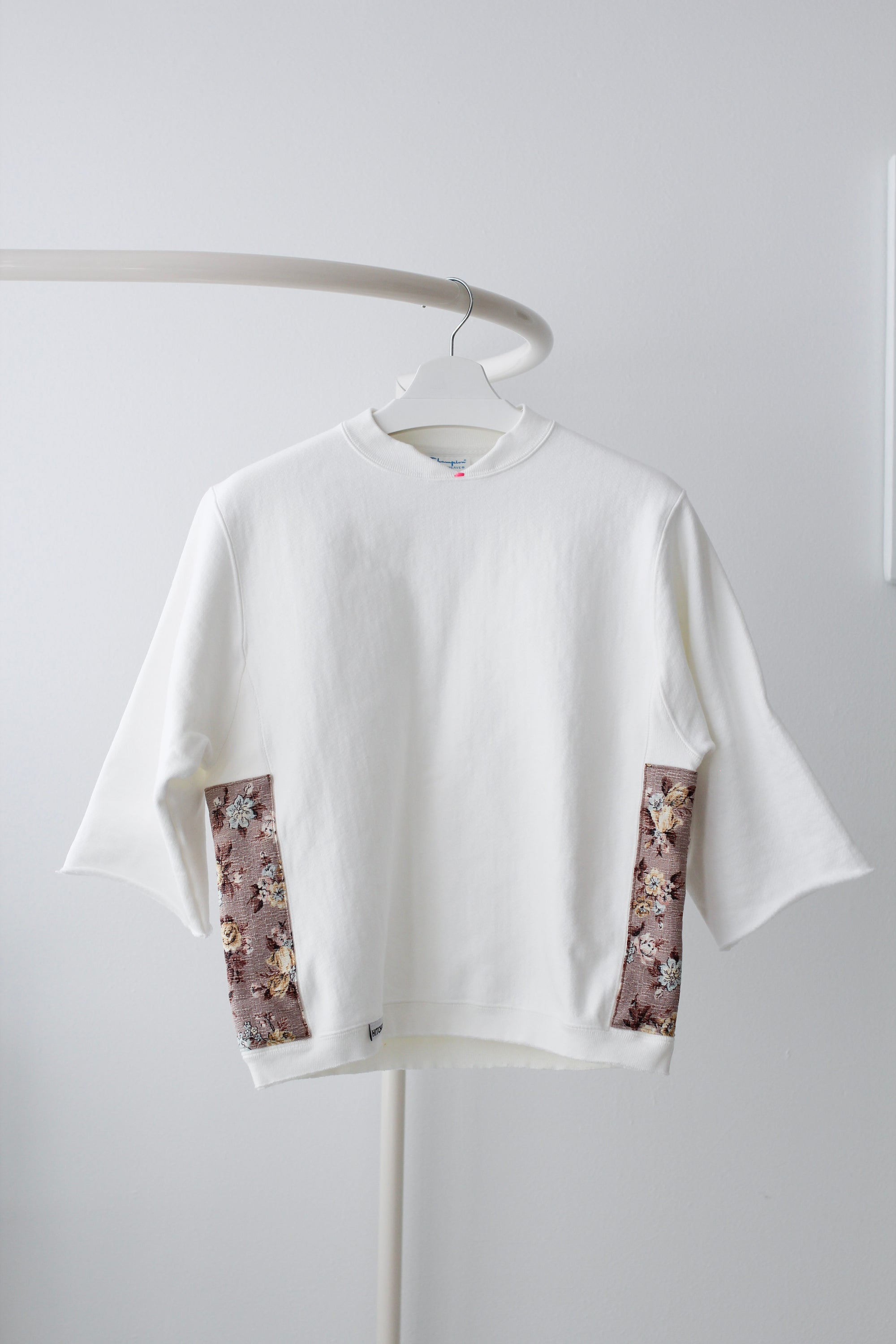 Small White Crewneck with Floral Barkcloth