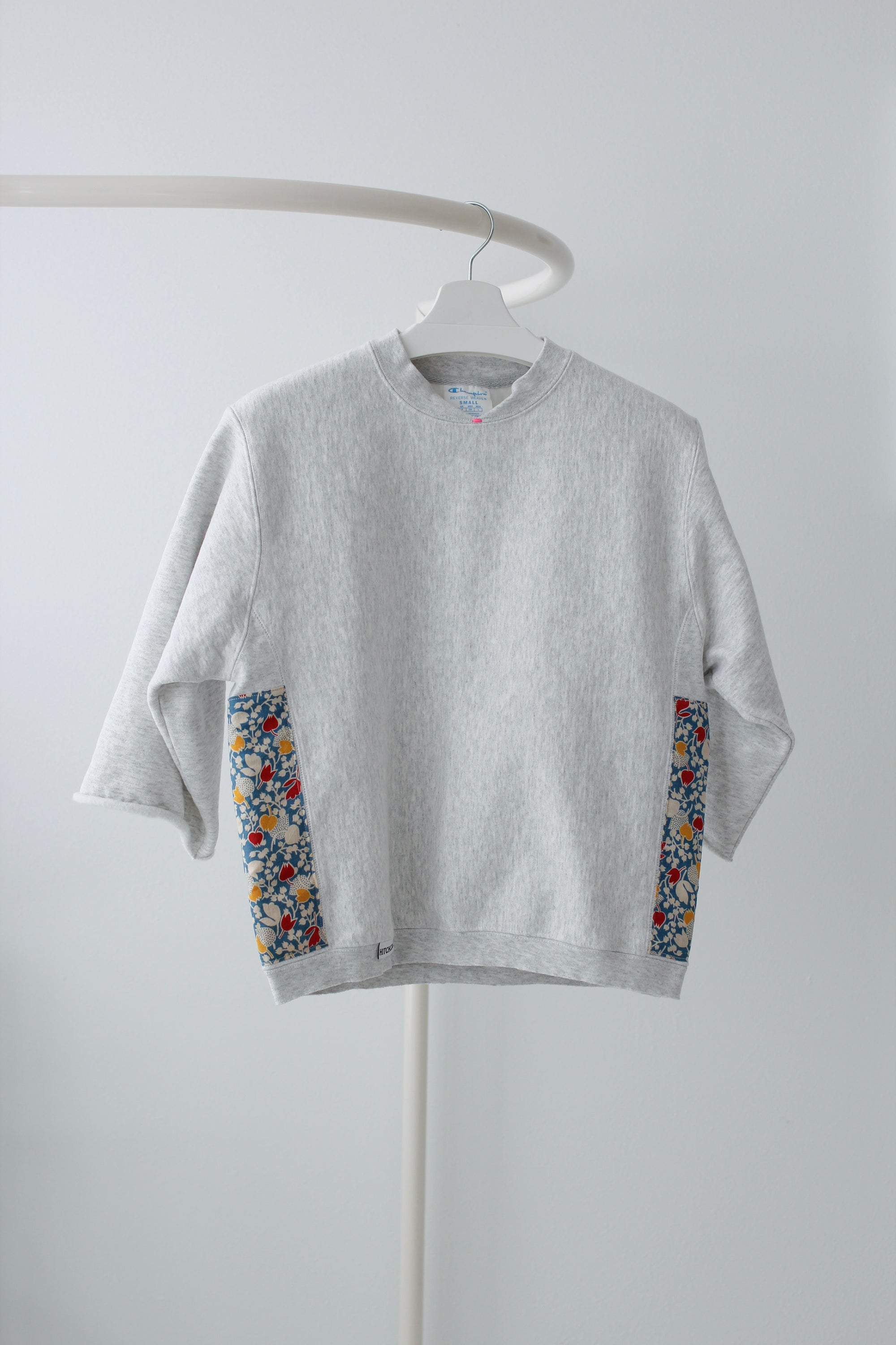 Small Heather Gray Crewneck with Bold Floral