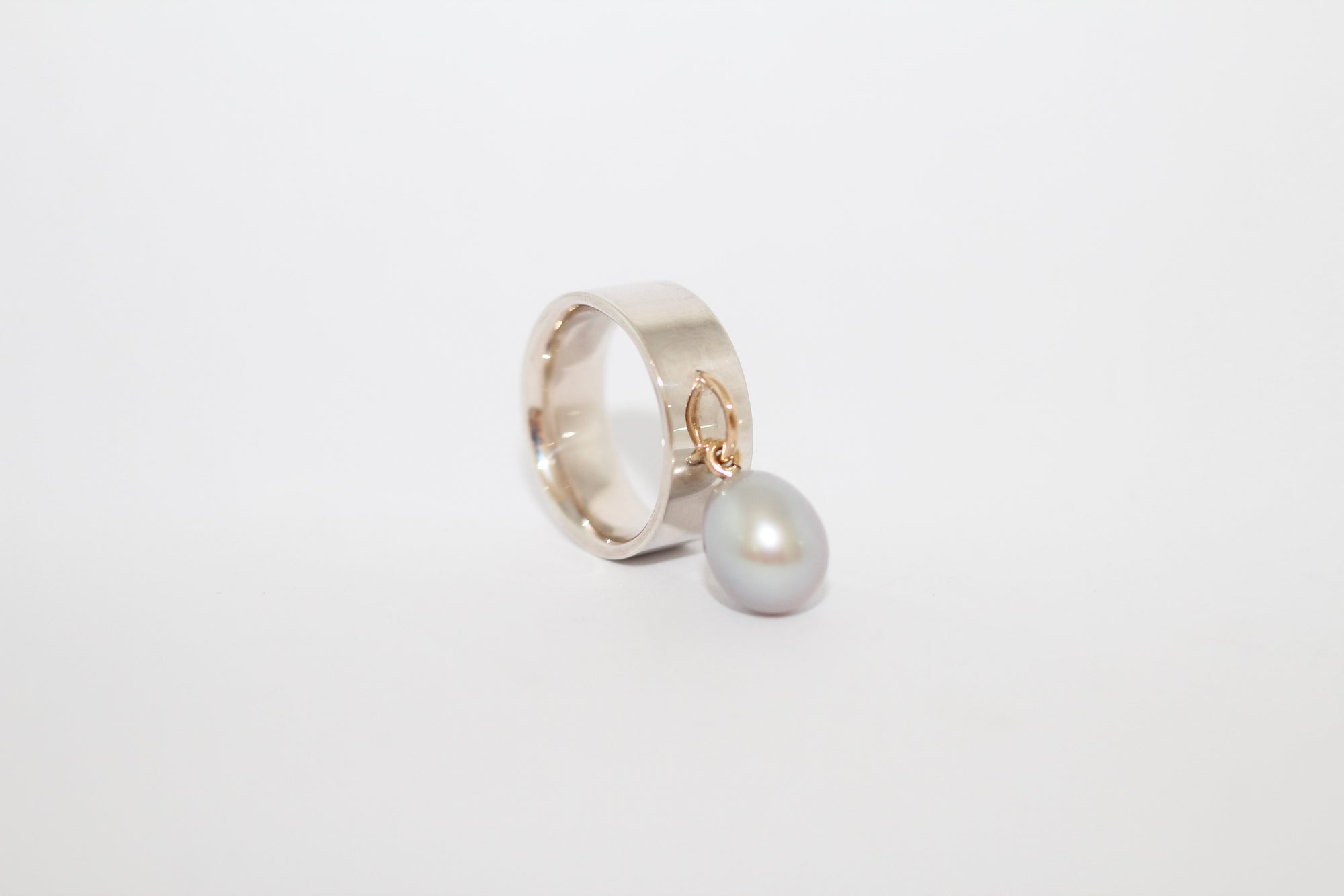 Pierced Pearl Ring