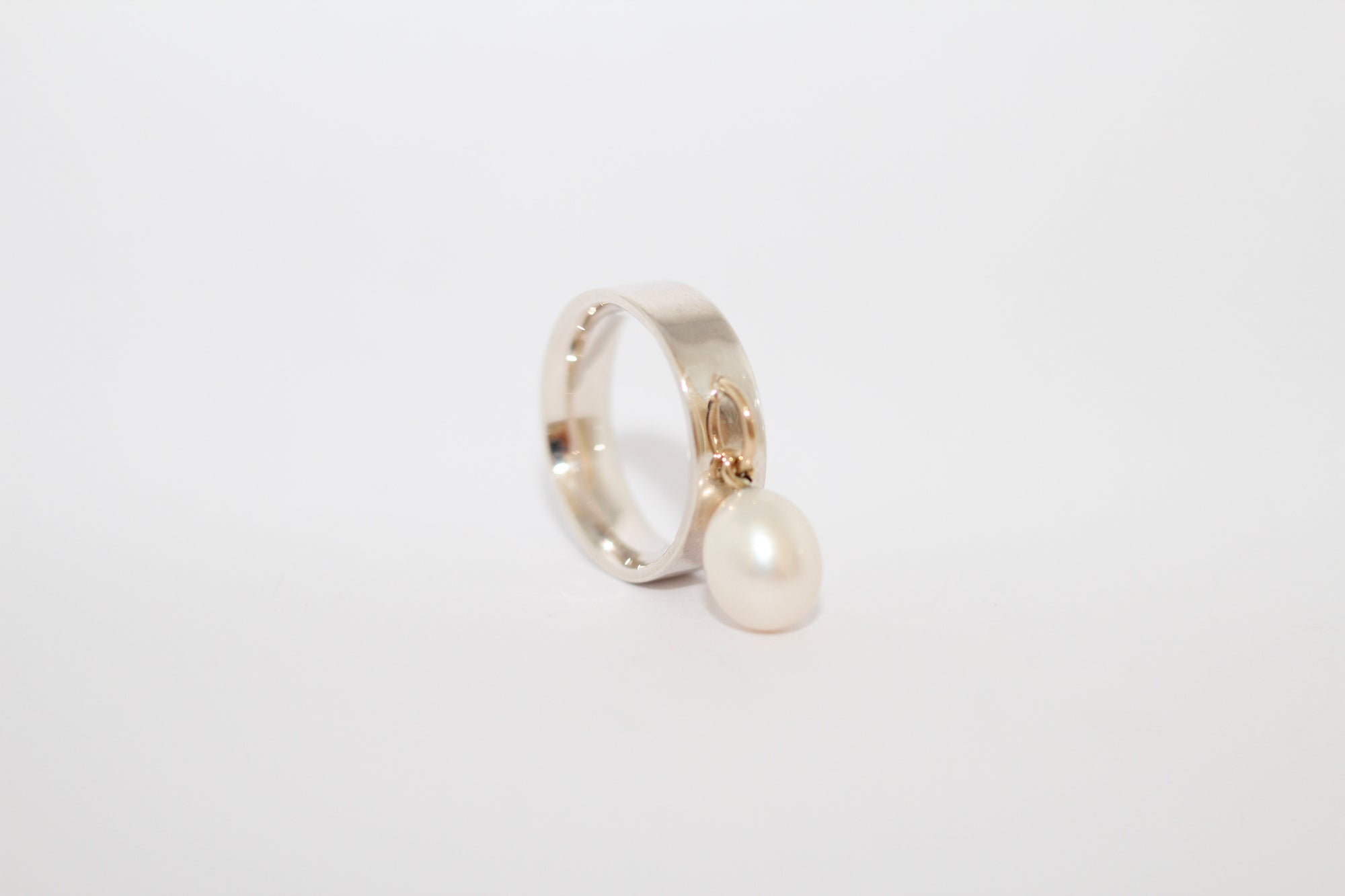 Pierced Pearl Ring
