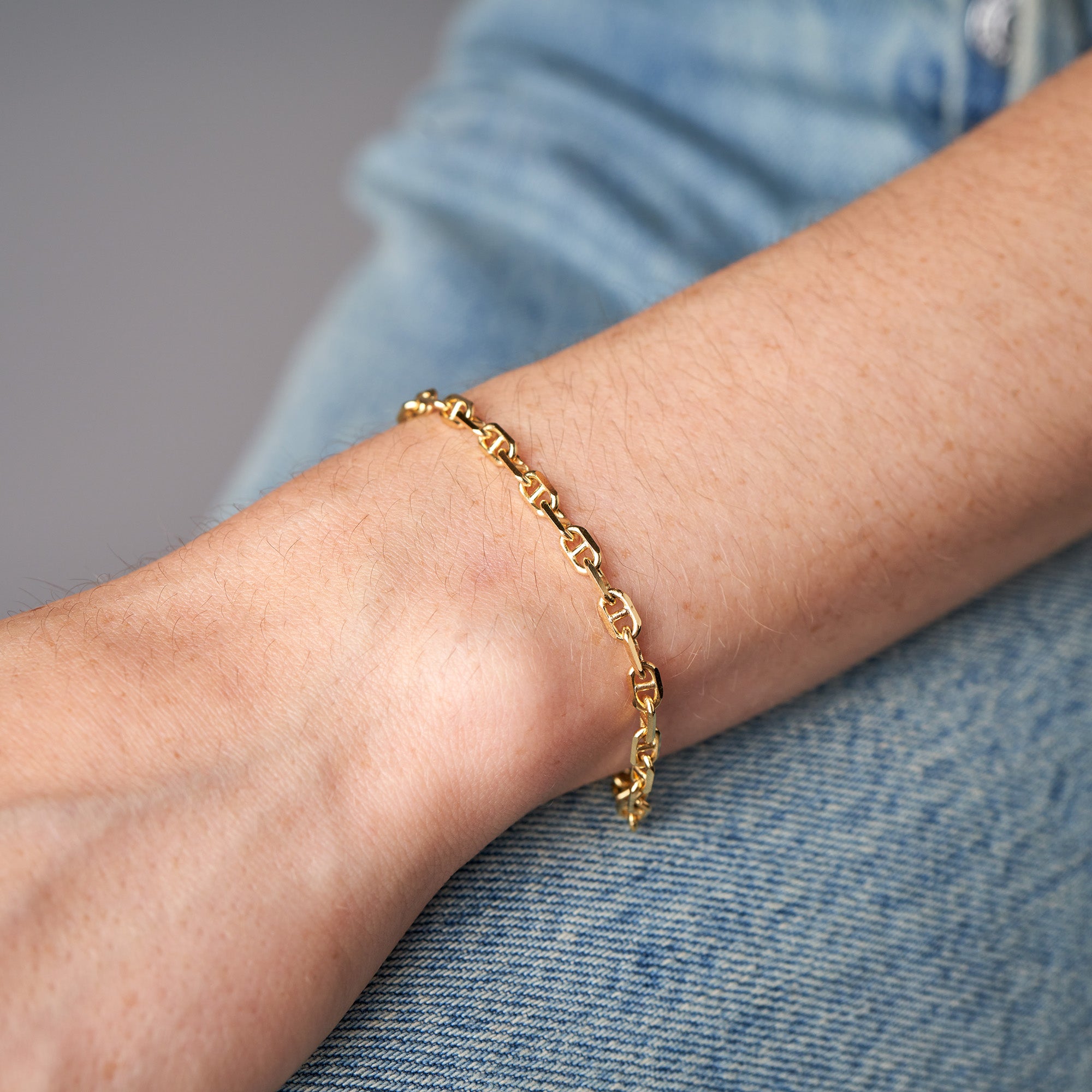 Petite Anchor Link Bracelet